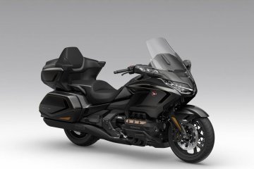 1800 Gold Wing TOUR DCT - transport - 6 lat gwarancji
