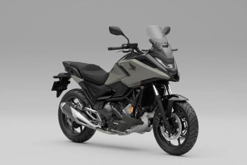750X Skrzynia DCT! NOWOŚĆ! - Model 2027 - Transport - Finansowanie
